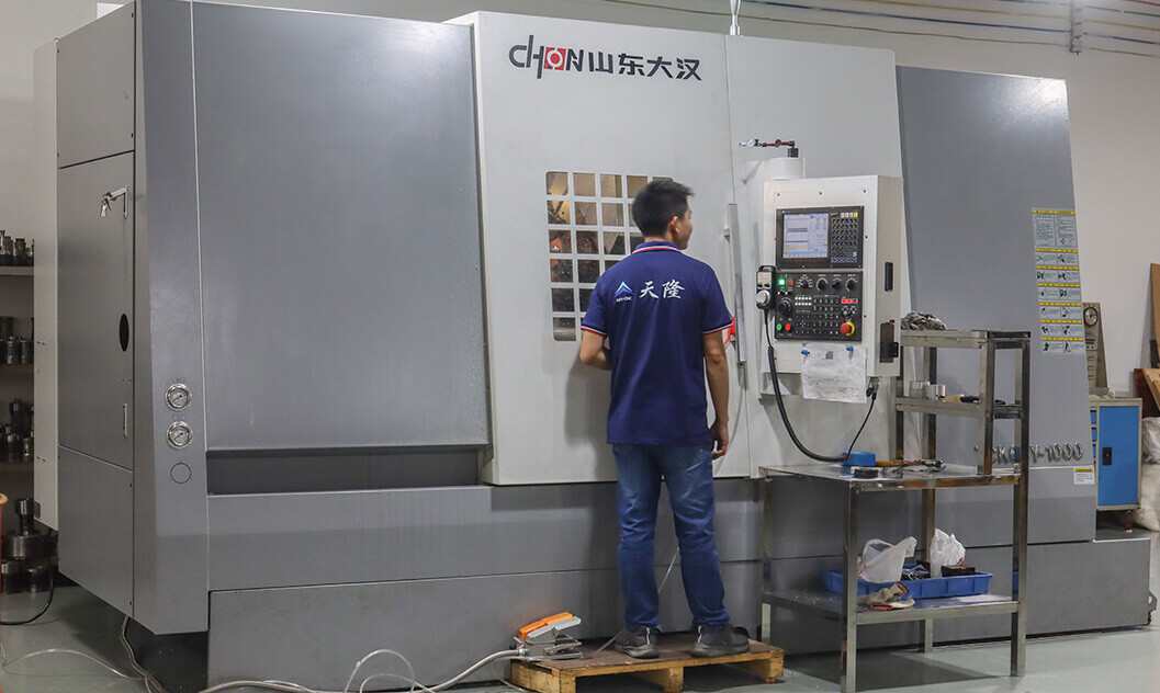 大型零件车铣复合加工